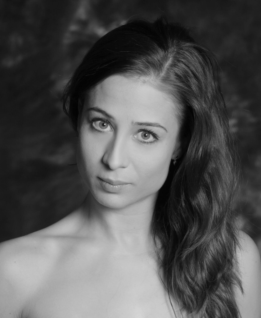 ANDREA POPOV SMEJKALOVA as LUCIA - photo